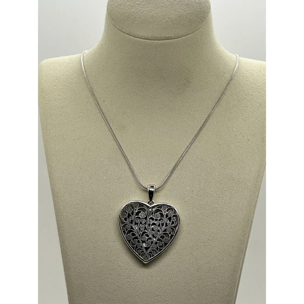 Filigree Heart Pendant Necklace Silver Tone Cottagecore Romantic